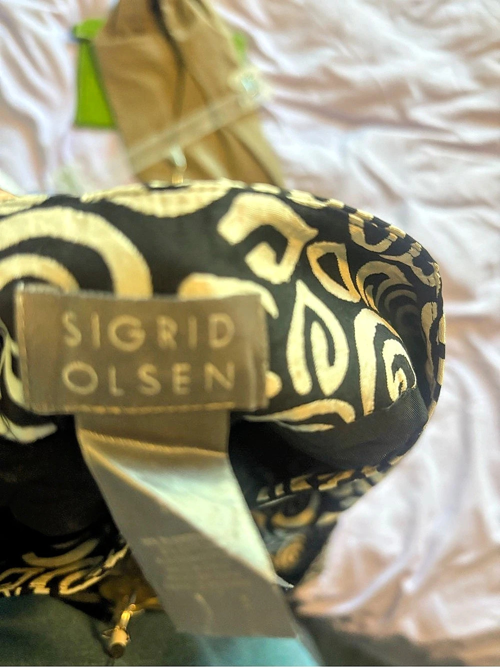 Sigrid Olsen Abstract Pattern Pant in Black & White - Picture 5 of 8
